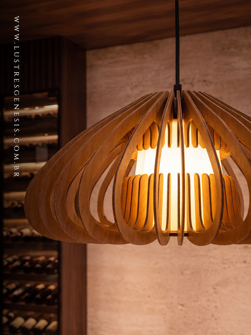 Luminaria de Teto Pendente Madeira LMC432 E27 Ø44cm, Mesa Area Gourmet, Sala de Estar, Mesa Sala de Jantar
